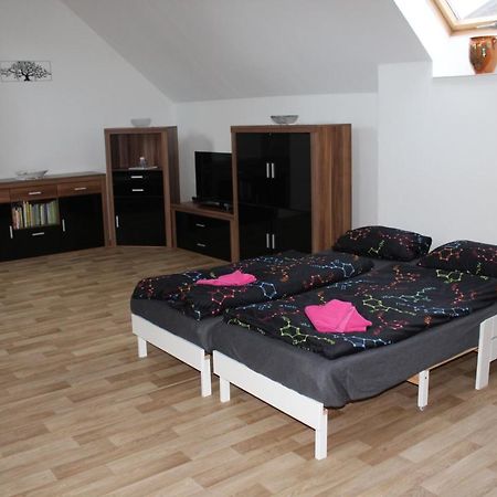 Apartman Rapotin, Jesenicka 296, 3Km Od Termalniho Parku Velke Losiny Exterior foto