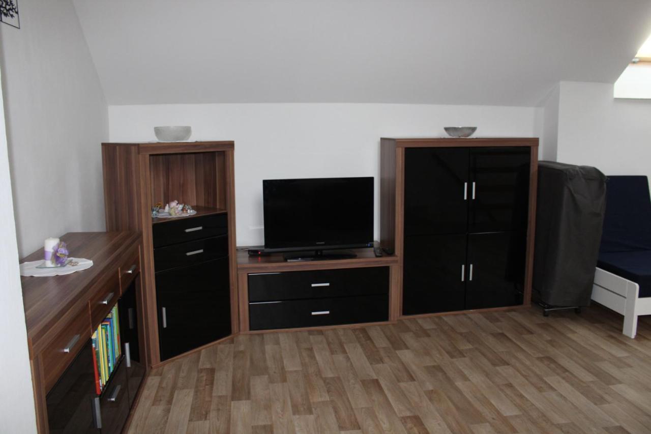 Apartman Rapotin, Jesenicka 296, 3Km Od Termalniho Parku Velke Losiny Exterior foto